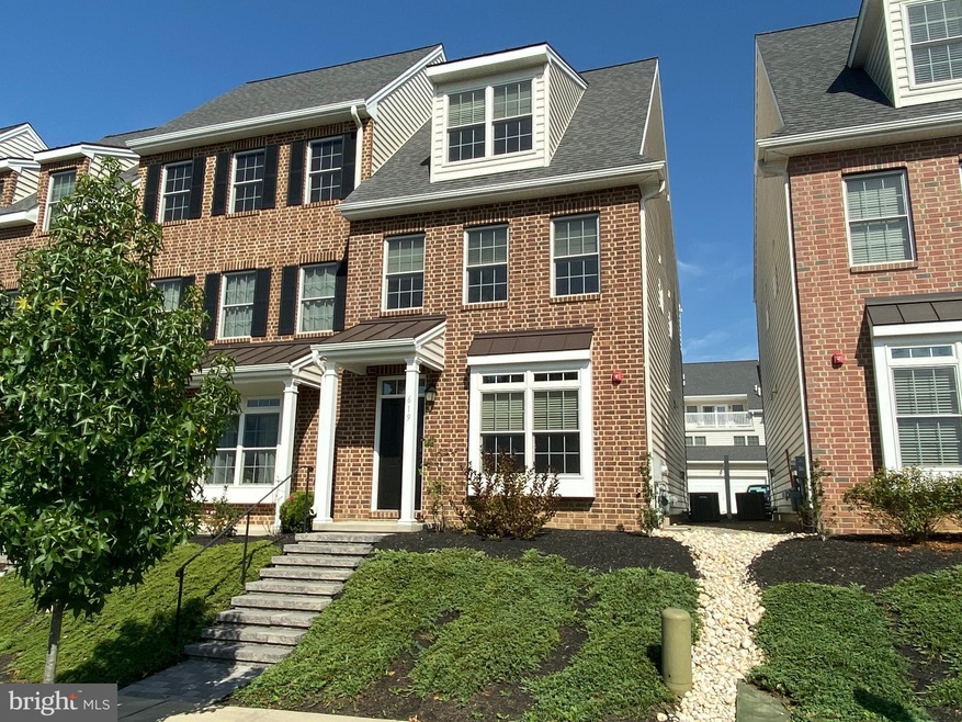 619 W Mulberry St, Kennett Square, PA 19348 - photo 1