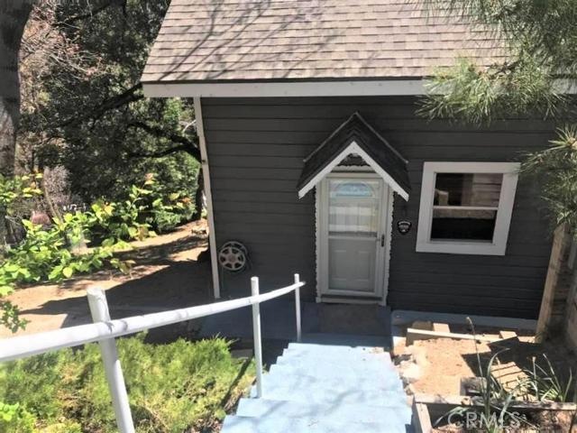 439 Thousand Pines Rd, Crestline, CA 92325 - photo 1