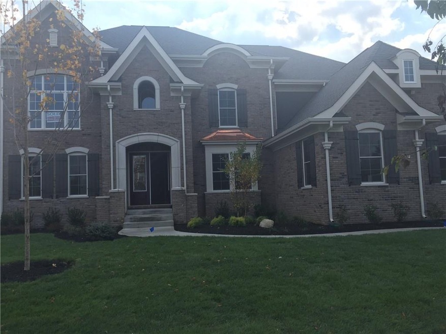 11827 Edgefield Dr, Fishers, IN 46037 - photo 1