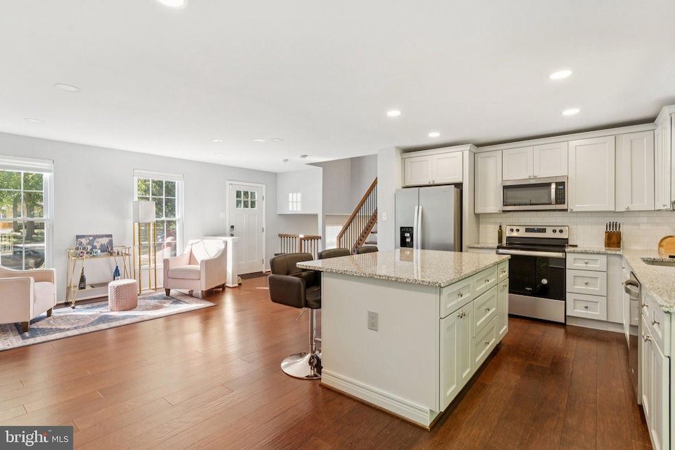 15904 Ark Ct, Bowie, MD 20716 - photo 1