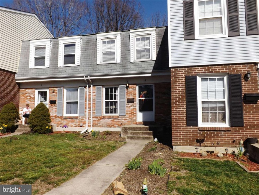 9 Rothamel Ct, Nottingham, MD 21236 - photo 1