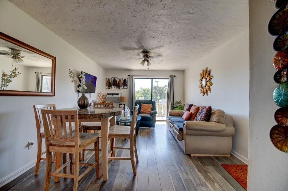 270 E Haverhill St unit 10, Lawrence, MA 01841 - photo 1