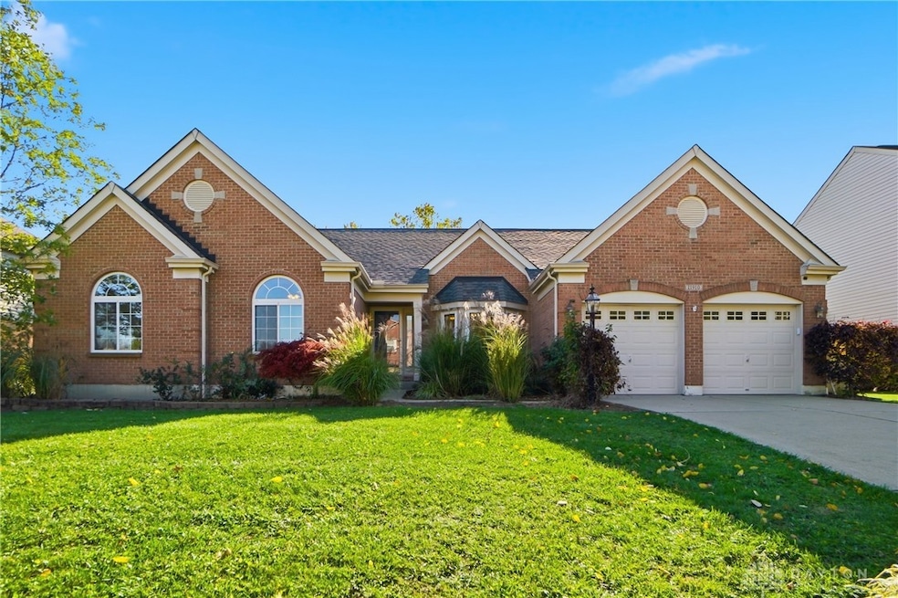 11910 Streamside Dr, Loveland, OH 45140 - photo 1