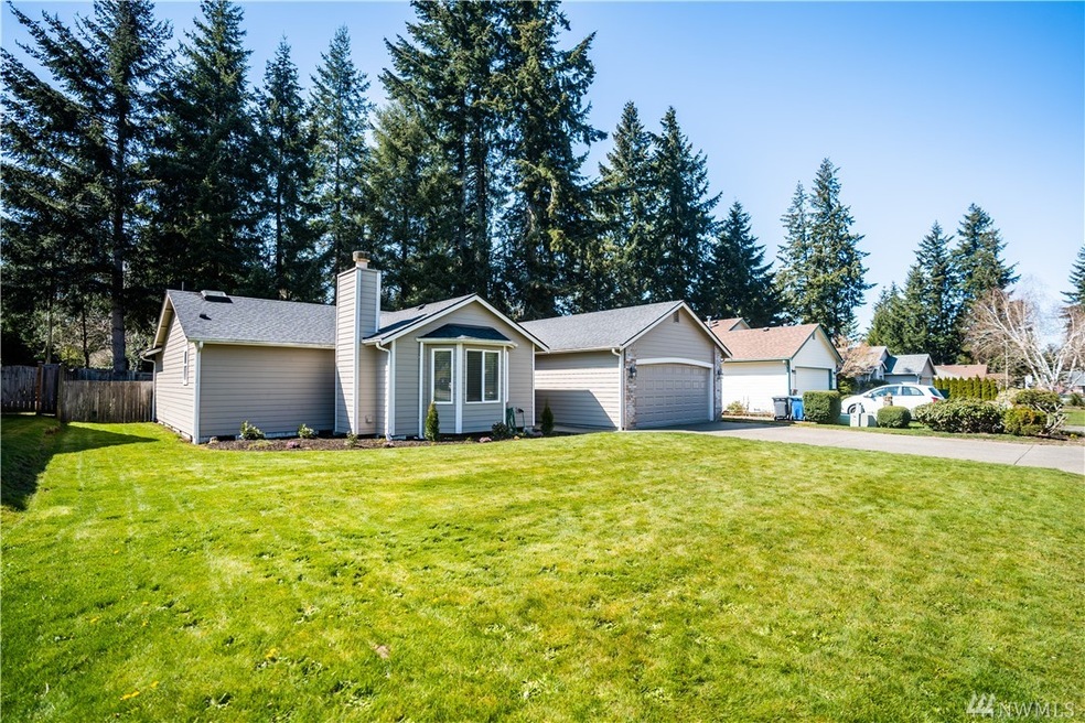 2303 Woodfield Loop SE, Olympia, WA 98501 - photo 1