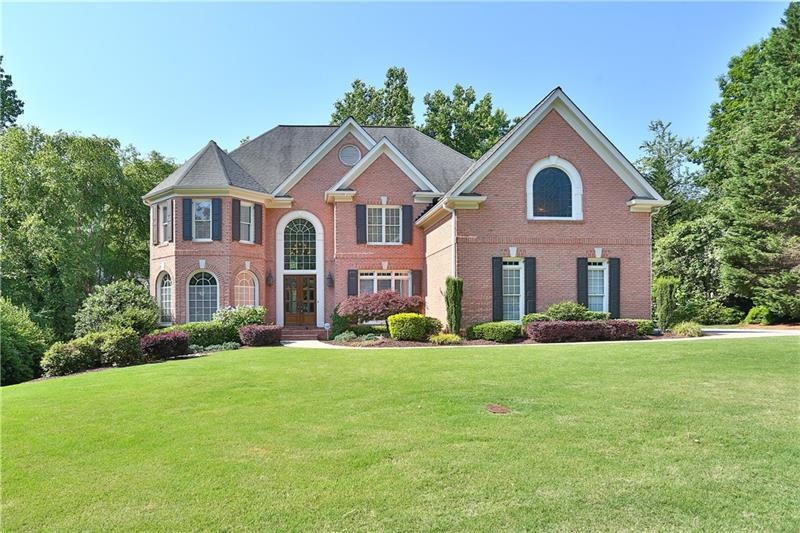 Amazing 3 sided brick home on gorgeous cul de sac 