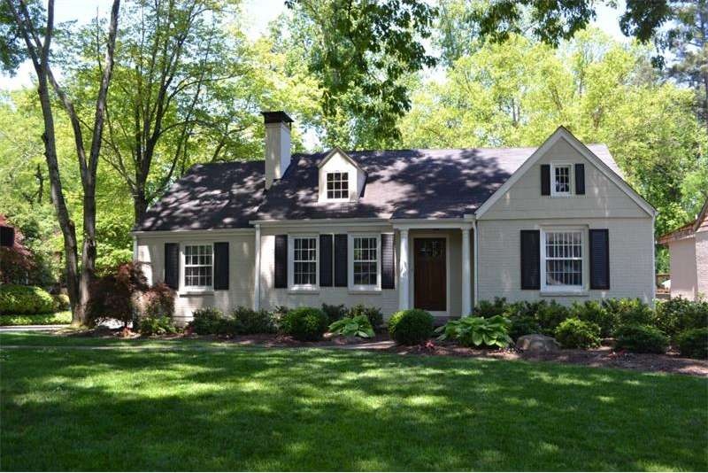 Charming 4/3.5 w/finished terrace level in-law sui