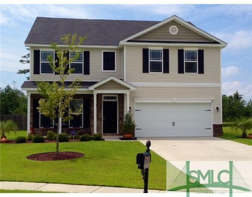 Exterior Front. Beautiful Spring Field plan by Lan