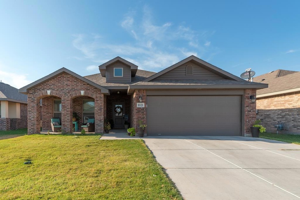 1021 E 92nd St, Odessa, TX 79765 - photo 1