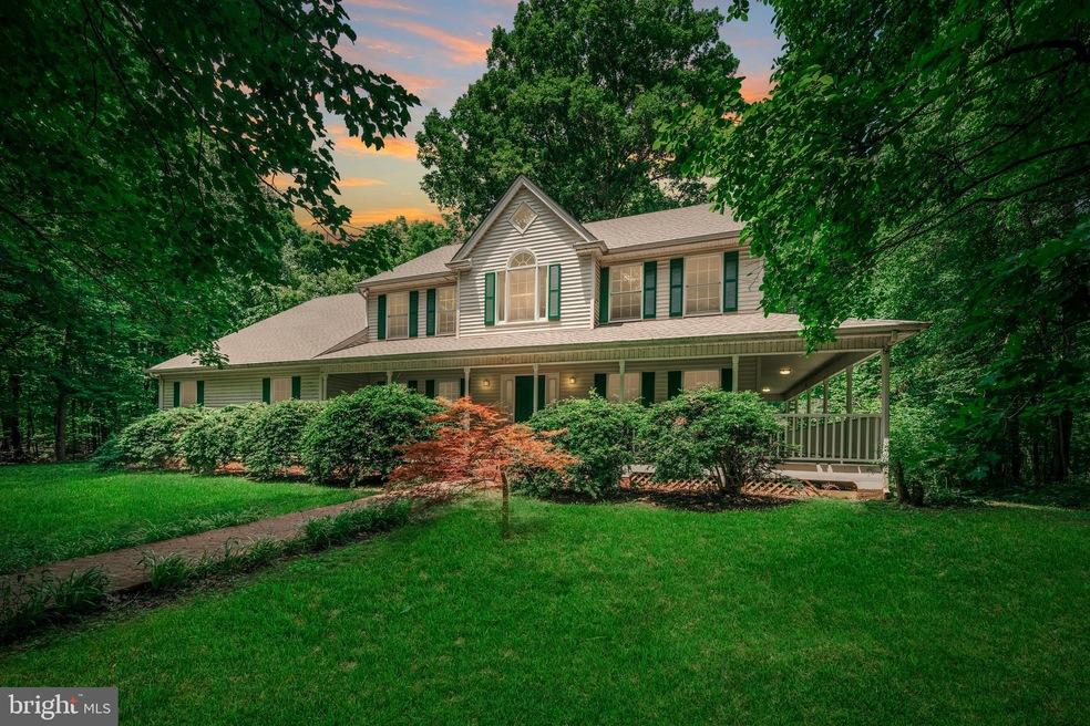 12058 Greentree Ln, Midland, VA 22728 - photo 1