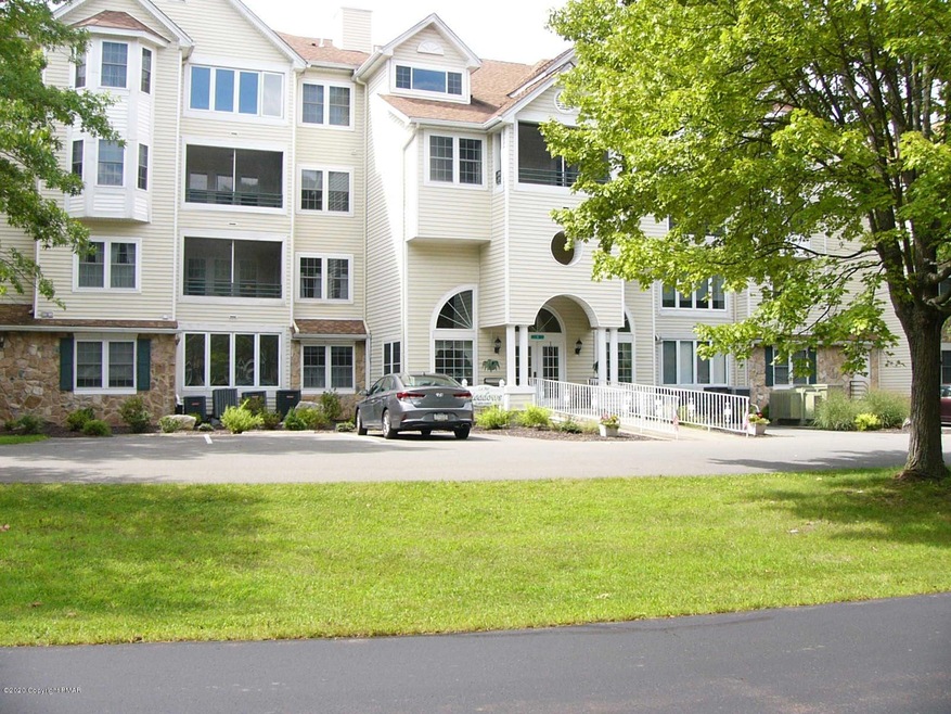 5 Village Cir unit 1204, Stroudsburg, PA 18360 - photo 1