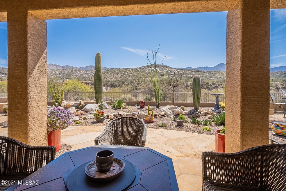 Gorgeous, east-facing Mount Views