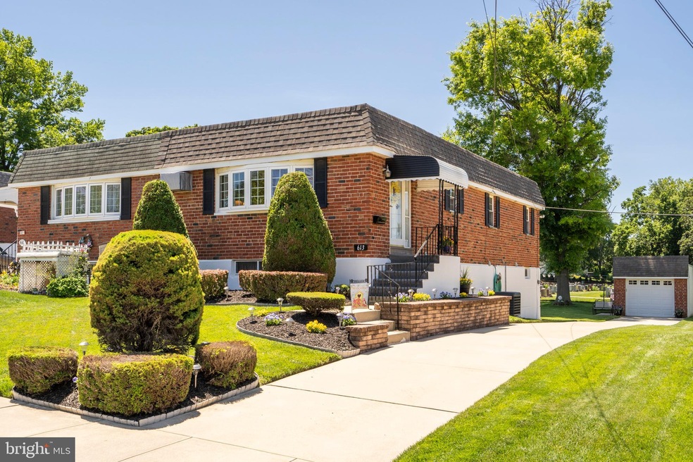 613 Clay Dr, Conshohocken, PA 19428 - photo 1