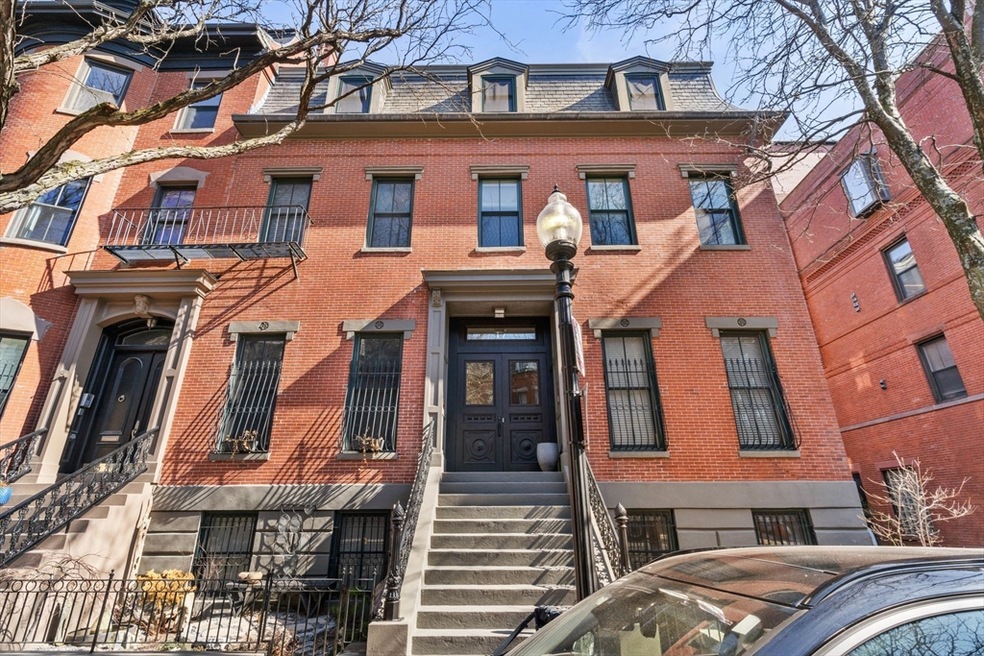 17 Worcester St unit 1, Boston, MA 02118 - photo 1