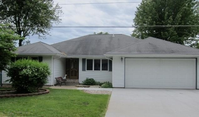 Lake Rd exterior