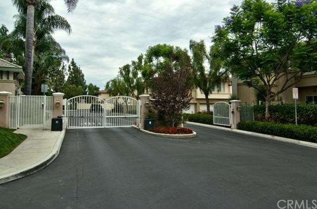 Gated community of 