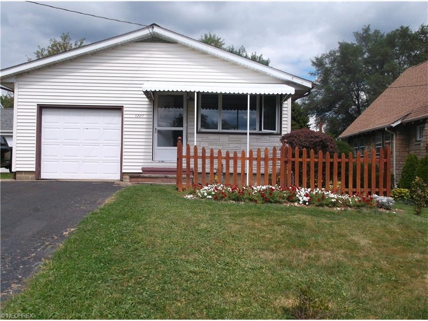 Charming home with new windows, garage door, sooo 
