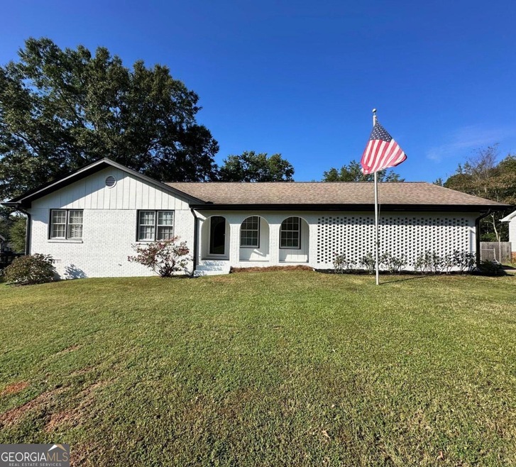 677 William St, Dacula, GA 30019 - photo 1