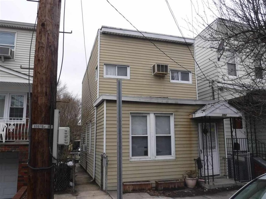 153 Mallory Ave, Jersey City, NJ 07304 - photo 1