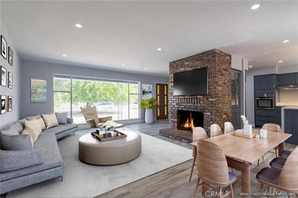 1379 E Lindo Ave, Chico, CA 95926 - photo 1