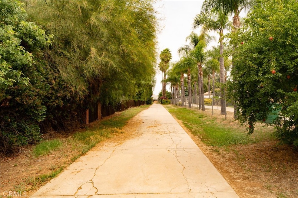 15746 Prairie Way, Riverside, CA 92508 - photo 1