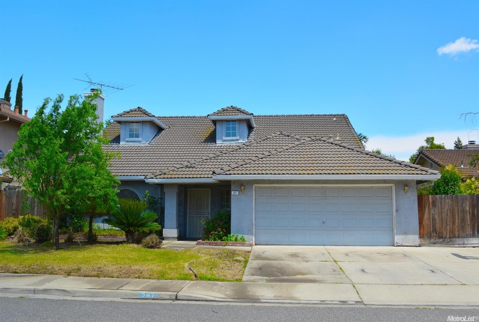 287 Stonewood Ln, Oakdale, CA 95361 - photo 1