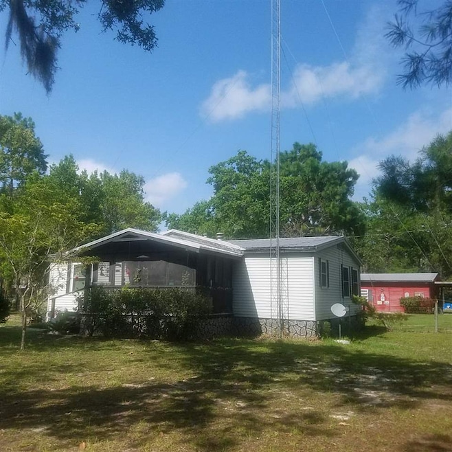 16628 E Royal Oak Dr, Perry, FL 32348 - photo 1