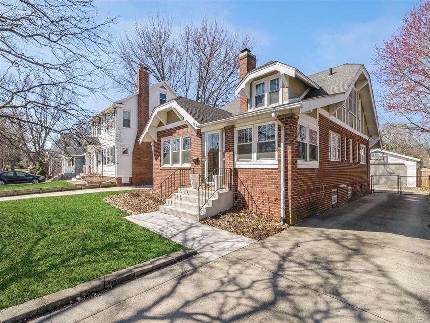 1530 45th St, Des Moines, IA 50311 - photo 1