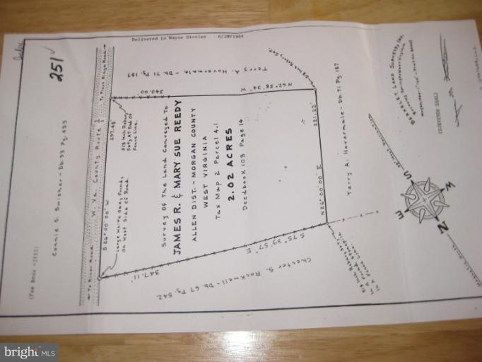 924 Culp Rd, Berkeley Springs, WV 25411 - photo 1