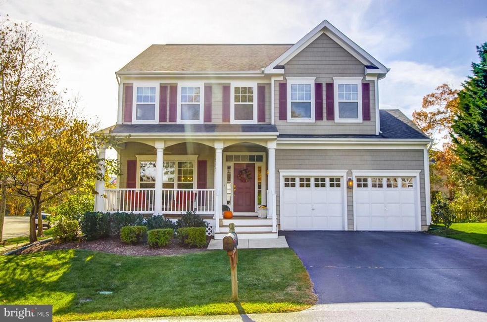 43567 Sorbonne Ln, Chantilly, VA 20152 - photo 1