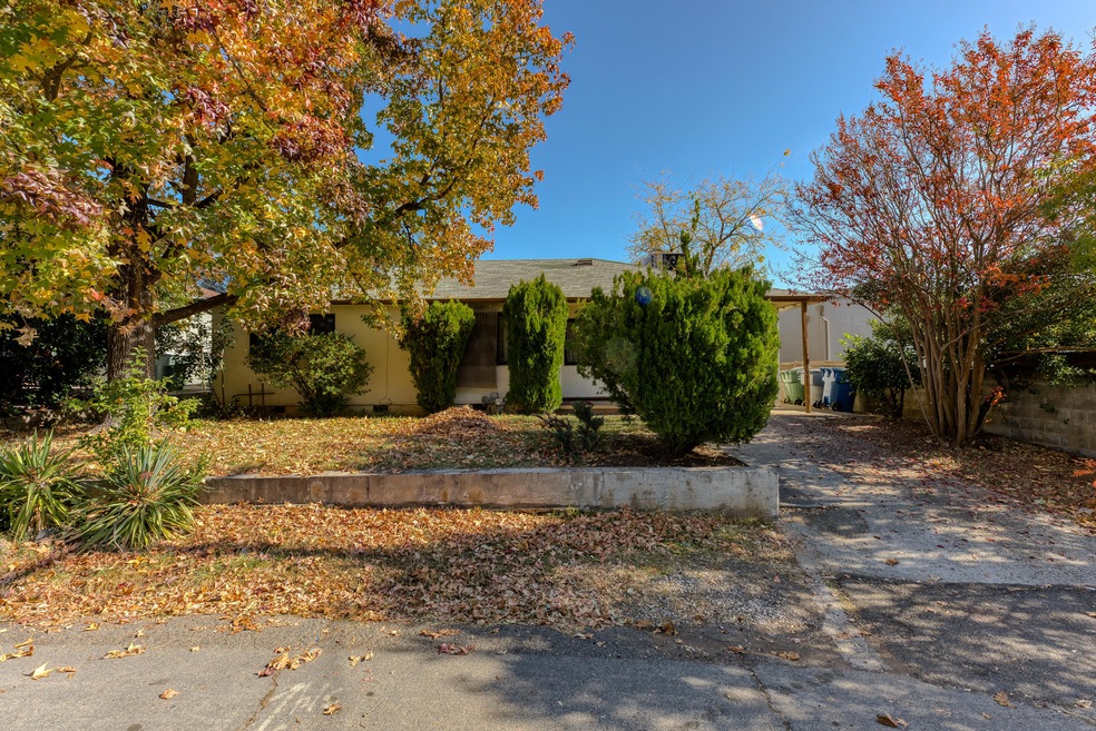 2463 Ramona Place, Redding, CA 96002 - photo 1