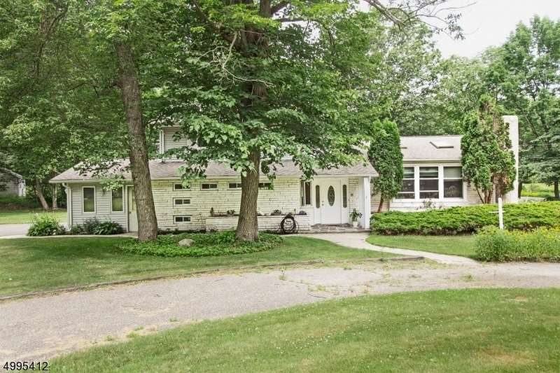 3 Longview Dr, Rockaway, NJ 07866 - photo 1