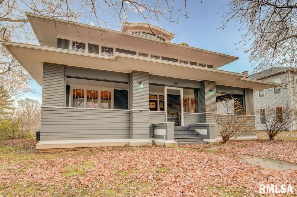 282 S Cass St, Virginia, IL 62691 - photo 1