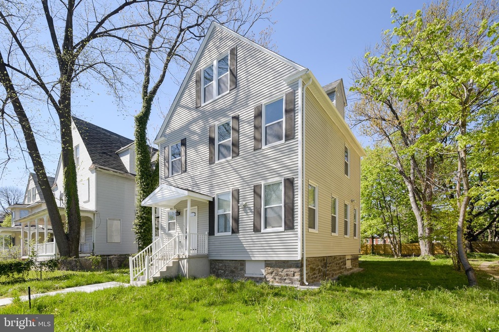 3006 Clifton Ave, Baltimore, MD 21216 - photo 1