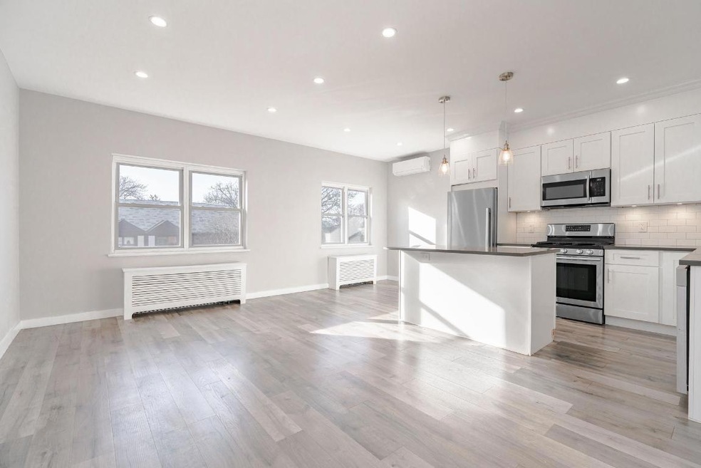 19-61 80th St unit 3, East Elmhurst, NY 11370 - photo 1