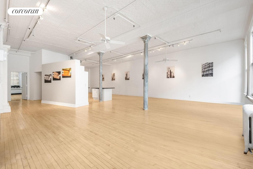 22 E 18th St unit 5E, New York, NY 10003 - photo 1