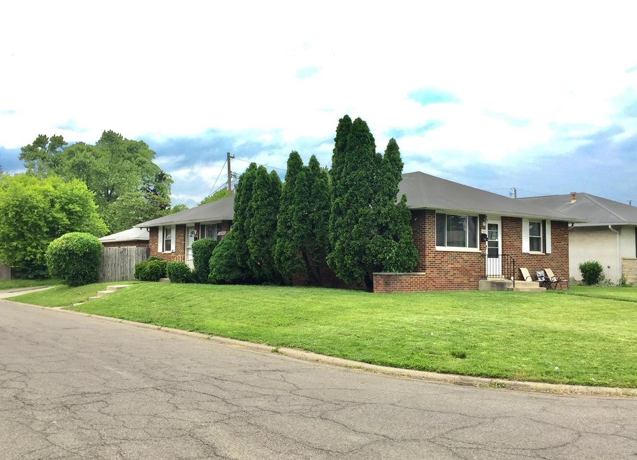 Byron Ext
