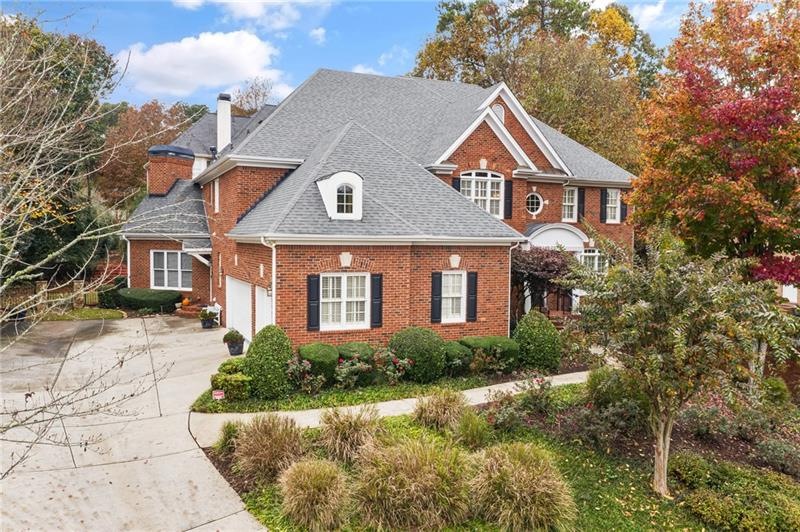 235 Woodscape Ct, Alpharetta, GA 30022 - photo 1