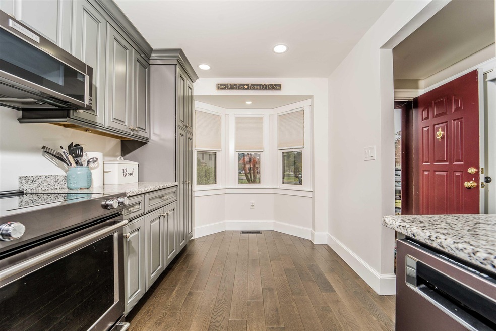 15 Bartemus Trail unit U437, Nashua, NH 03063 - photo 1