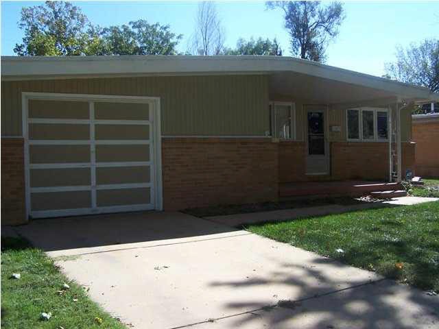 Welcome to 2834 S. Bonn