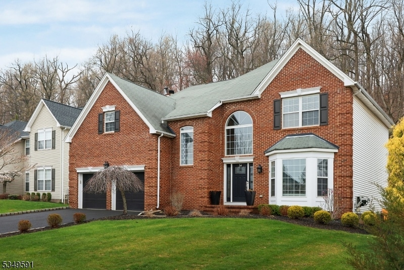 14 Red Bud Ln, Green Brook, NJ 08812 - photo 1