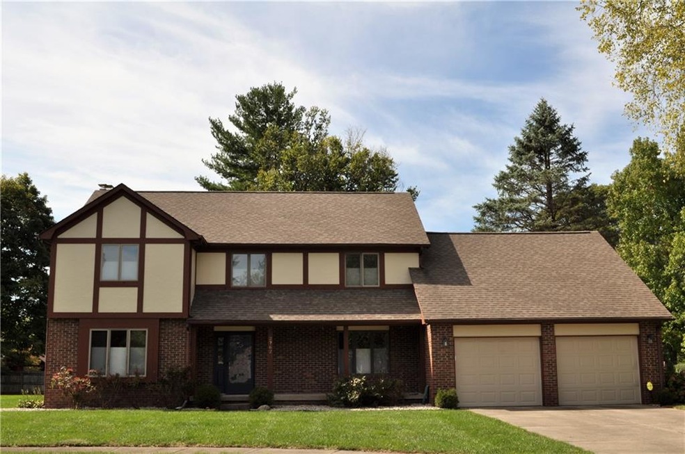 2762 Tipton Ct, Columbus, IN 47201 - photo 1