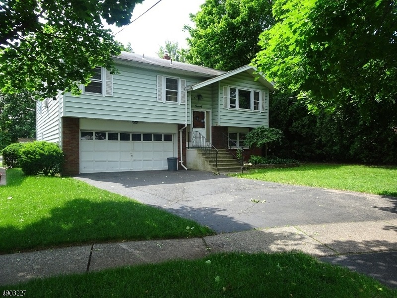 20 Kruger Ct, Clifton, NJ 07013 - photo 1