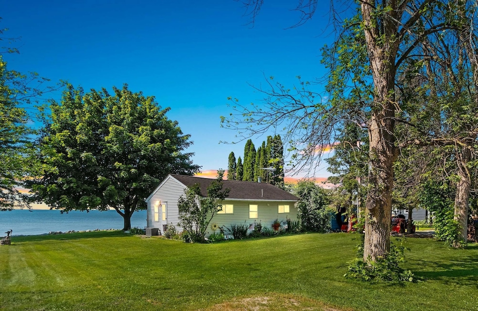 For Sale $440,000 • Co-Listing Agent