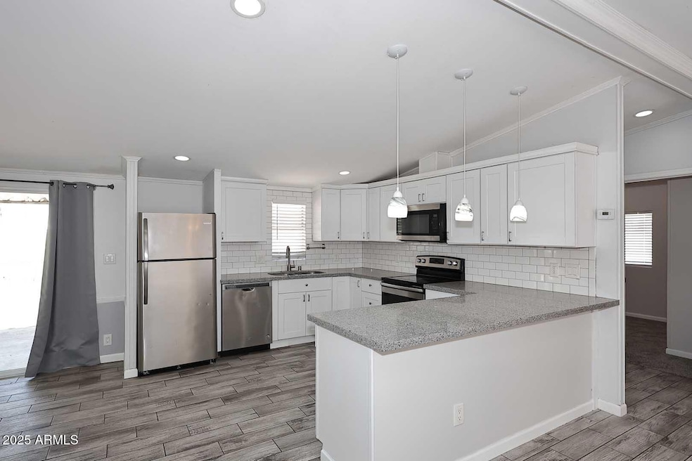 244 N Hawes Rd, Mesa, AZ 85207 - photo 1