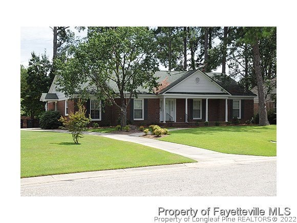 409 Wayberry Dr, Fayetteville, NC 28303 - photo 1