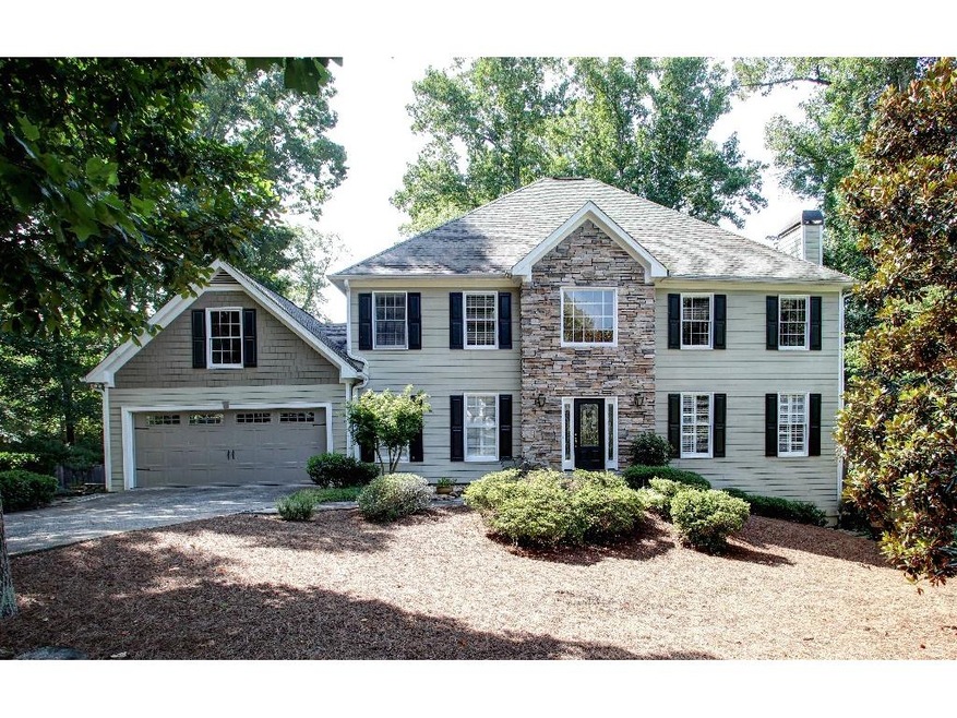 This Traditional Beauty has Curb Appeal with its L