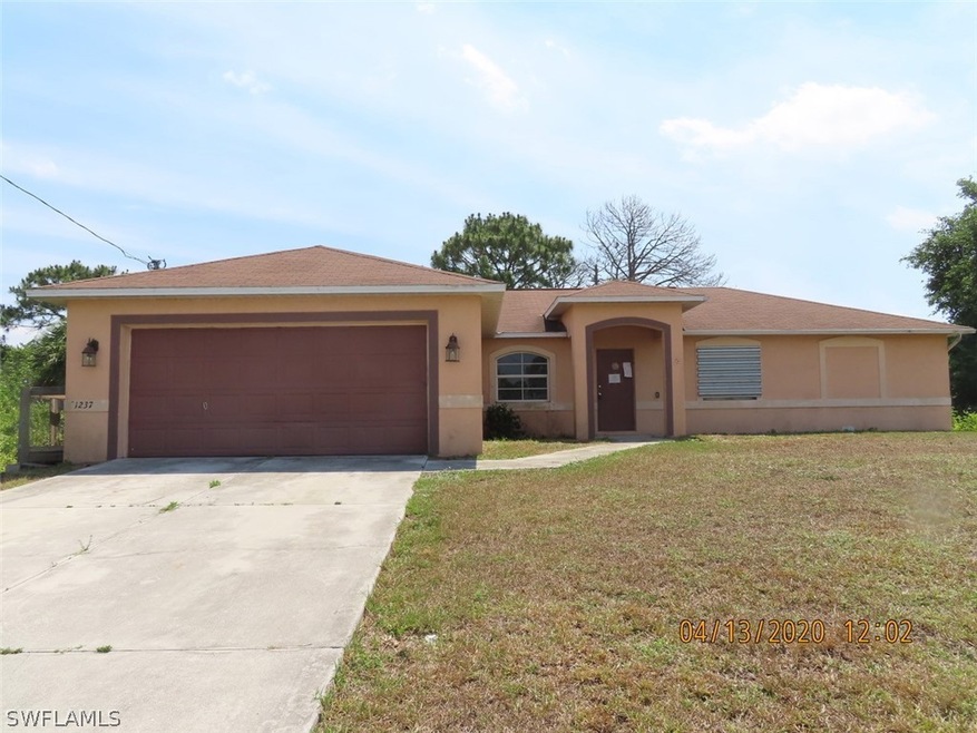 1237 Blaine Ave, Fort Myers, FL 33913 - photo 1