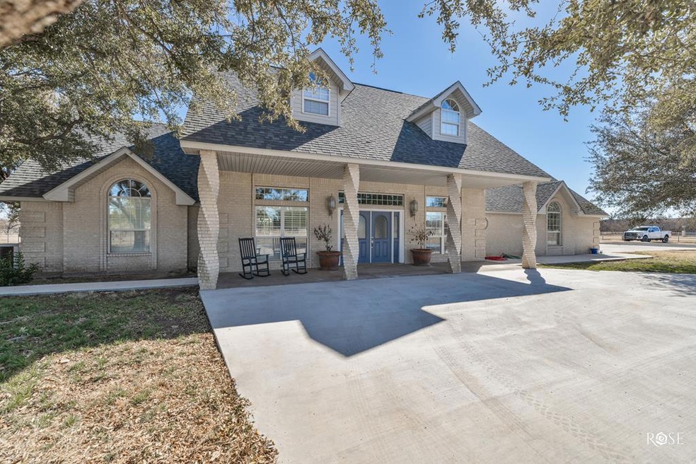 6221 Chalimar Rd, San Angelo, TX 76904 - photo 1