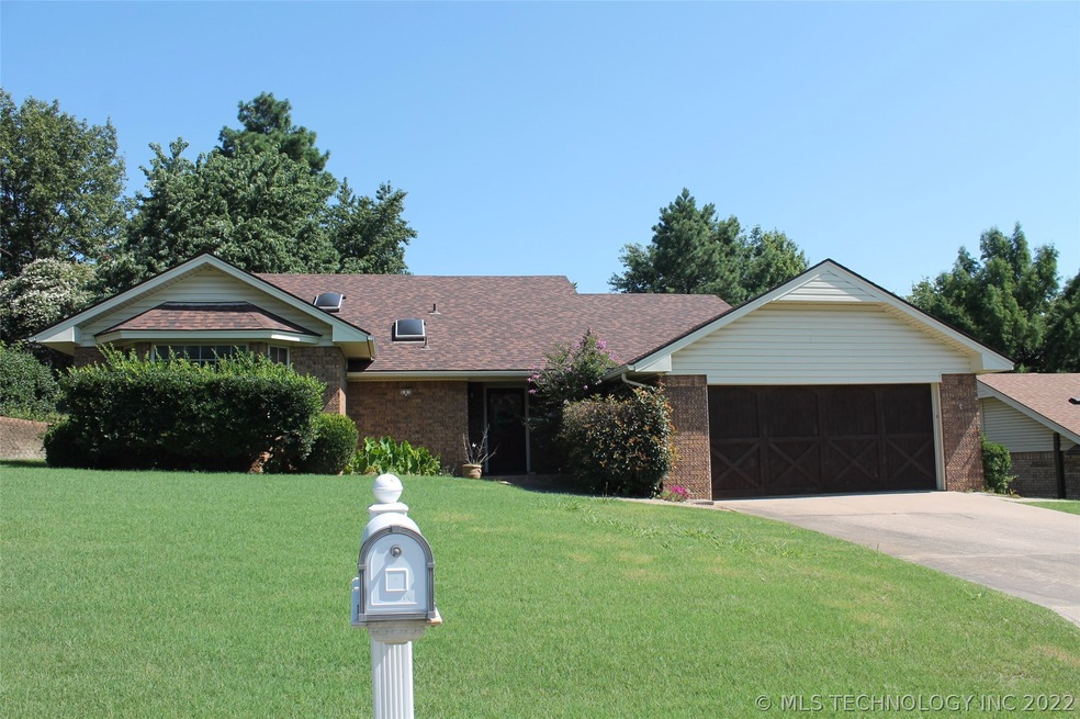 503 Quail Dr, McAlester, OK 74501 - photo 1
