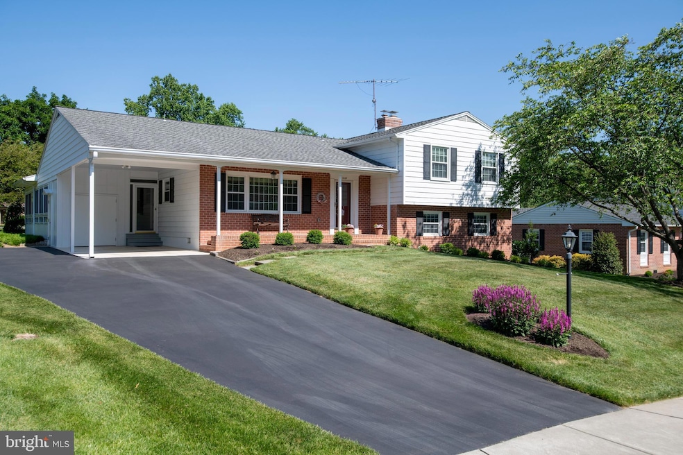 1224 Clearfield Cir, Lutherville Timonium, MD 21093 - photo 1